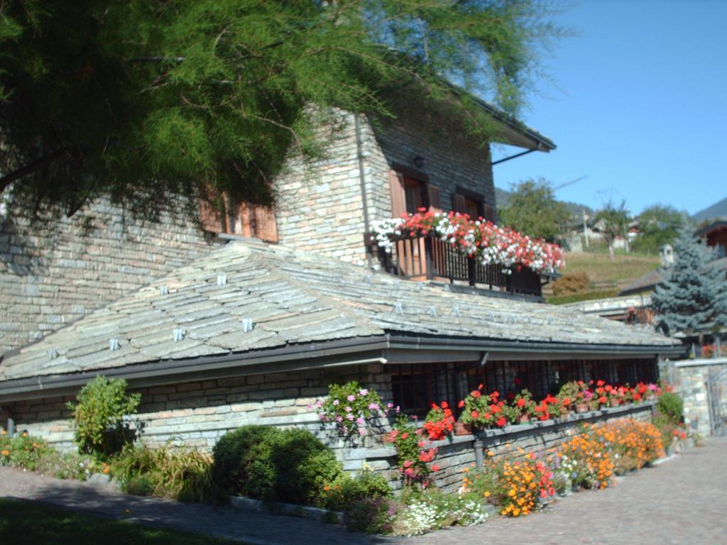 Gignod B&B Les Fleurs المظهر الخارجي الصورة
