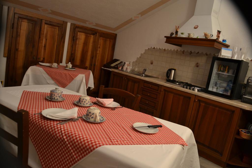 Gignod B&B Les Fleurs المظهر الخارجي الصورة